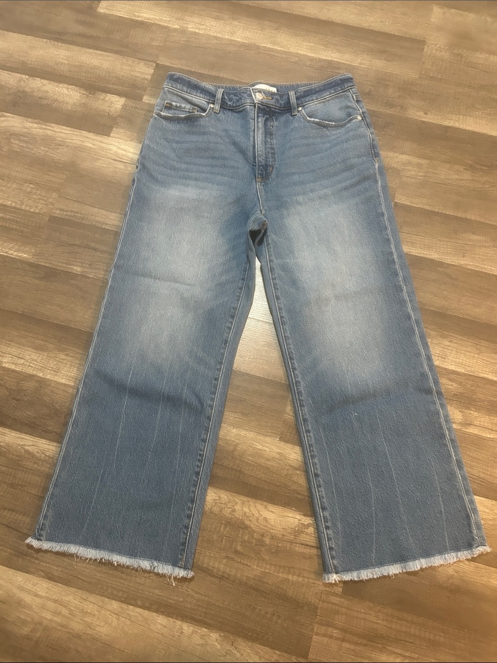 LOFT Women’s Jeans Wide Leg Crop Frayed Hem Size 8